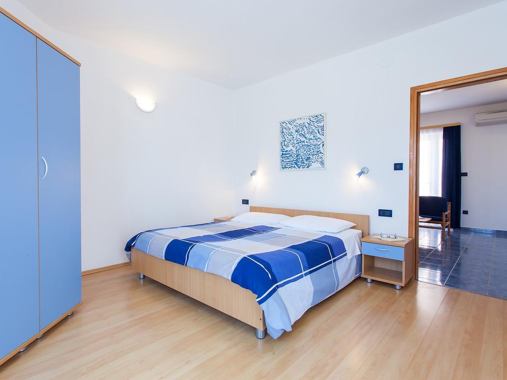 Apartments Villa Brioni I Fažana Zimmer foto